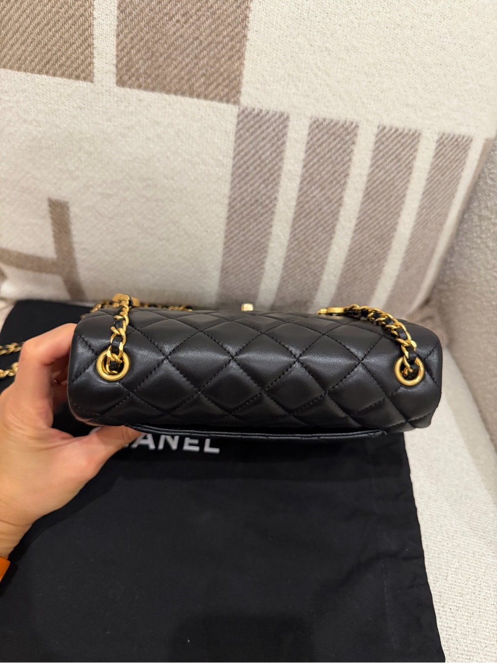 CHANEL 22K Coco Hearts Black Quilted Flap Crossbody with Gold Hardware - Picture 8 of 16